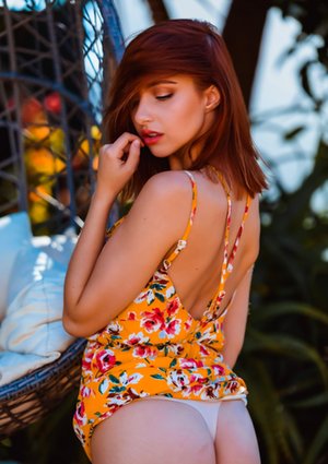 Hayleys Secrets are pleased to offer you xxx pics featuring Sophia S showing nice shape