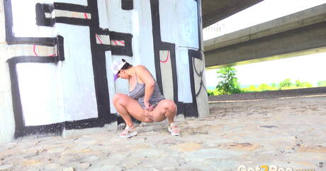 Got 2 Pee are excited to present you with a photo gallery showcasing Chloe Lamour in watersport fantasies